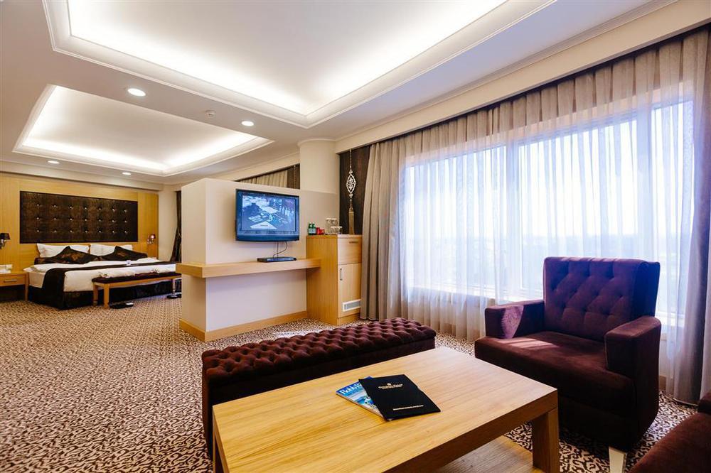 Grand Pasha Luxury Central Nicosia Hotel & Casino Nicósia Quarto foto